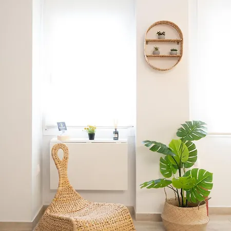 Apartment Roomaki -tasteful In The Center W/ Parking *