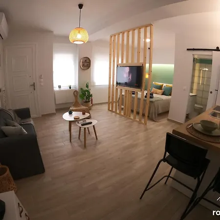 شقة Roomaki -tasteful In The Center W/ Parking