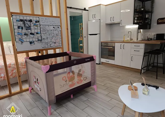 Roomaki -tasteful In The Center W/ Parking Διαμέρισμα